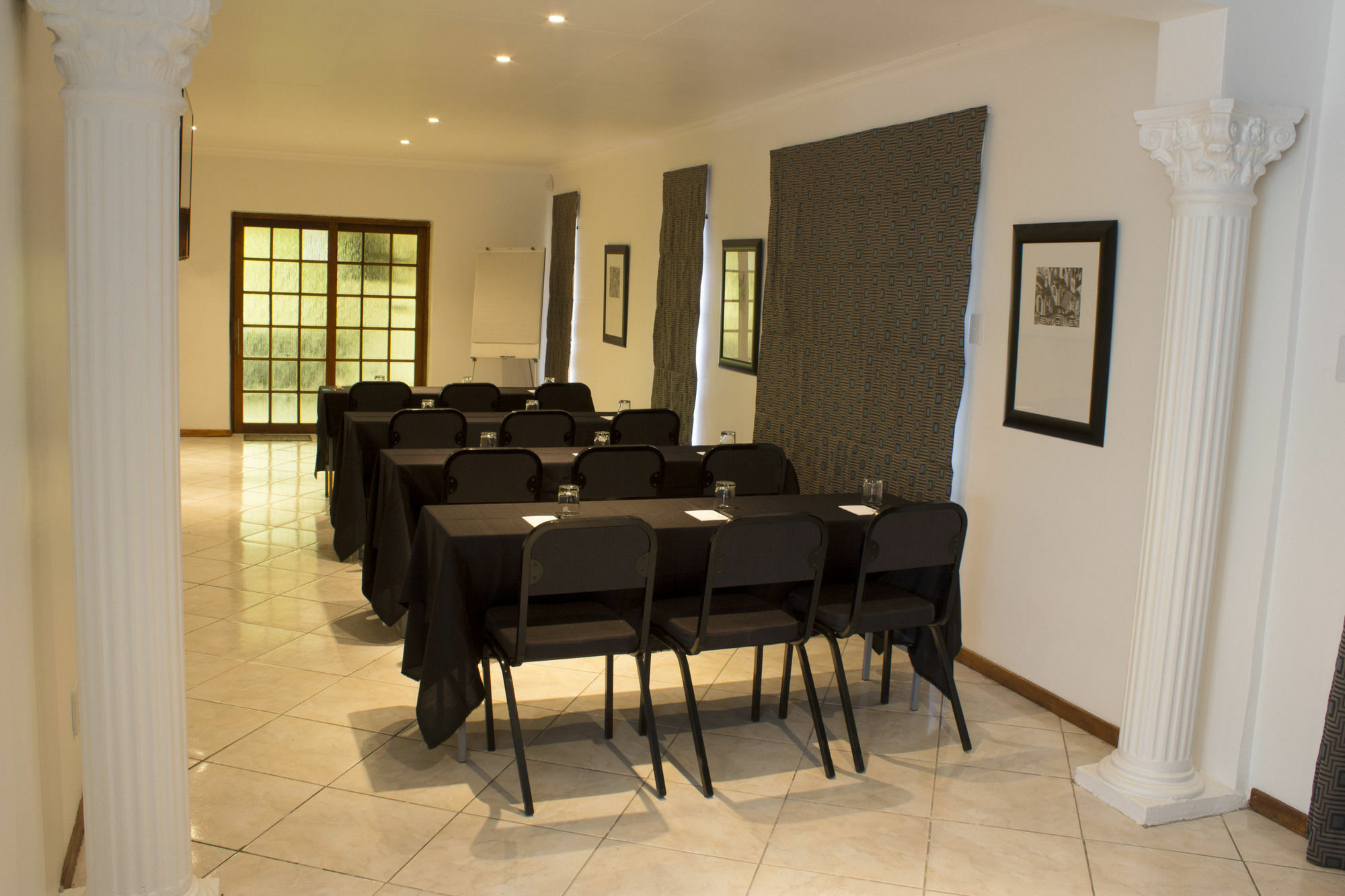 President Lodge Edenvale Eksteriør bilde